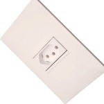 Conjunto Pial Plus+ Branco 1 Tomada 10A 5080Bc