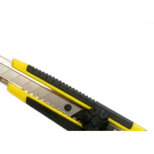 Estilete C/Lamina Emborrachado 18Mm Fertak