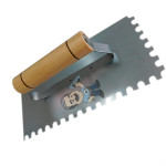 Desempenadeira Aco Dentada Giraldi 12X25,5 Cabo Fe