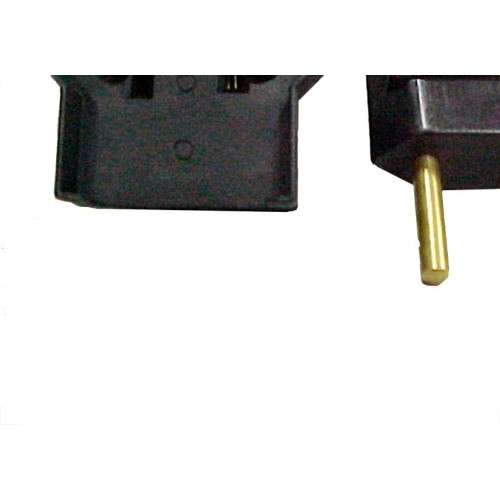 Pino Adaptador (Entrada =2 Redondo/Saida =2 Universal) Fernik Preto 508-1-1 - Kit C/20 