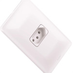 Conjunto Pial Zeffia 4X2 Branco Com Placa(1Tomada 10A) 680110