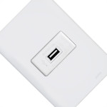 Conjunto Perlex Aros 4X2 Branco Com Placa(1Tomada Usb) 7317