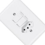 Conjunto Ilumi 4X2 Branco Com Placa(2Simples+Tomada 10A) 20210