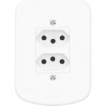 Conjunto Fame 4X2 Branco Com Placa 2Tomada 20A 