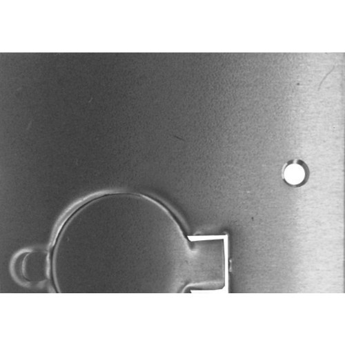Placa Piso Aluminio 4X4''Tomada Universal''Com 1 Tampa Unha Pa44Tu