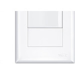 Conjunto Fame Evidence 4X2 Branco Com Placa(1Paralelo) 16A 