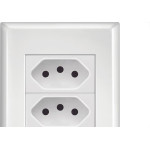 Conjunto Fame Evidence 4X2 Branco Com Placa (3Tomada 20A) 