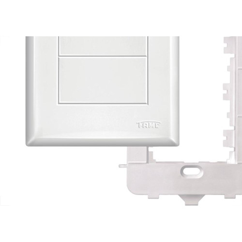 Placa Fame Evidence 4X2 Branca (Cega) Com Suporte 