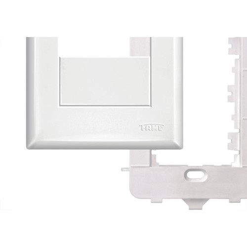Placa Fame Evidence 4X2 Branca (1Modulo) Com Suporte 