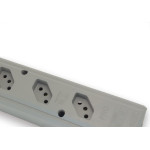 Tomada Barra Interneed Pro45Â°   Tripla 10/20A 2 Polos +Terra Cinza 074175