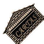 Caixa Carta Real Pl.''Casinha''N04 Ouro Md