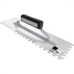 Desempenadeira Aco Zincado Galo Cabo Fechado Dentada 12X40Cm 1613/03