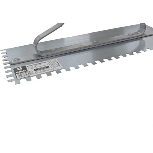 Desempenadeira Aco Galo 305 Cabo Fechado Dentada 12 X29Cm