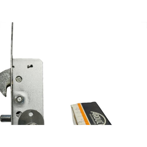 Fechadura Arouca Bico Papagaio Estreita Externa Para Porta De Correr - 6917-Z-Ip