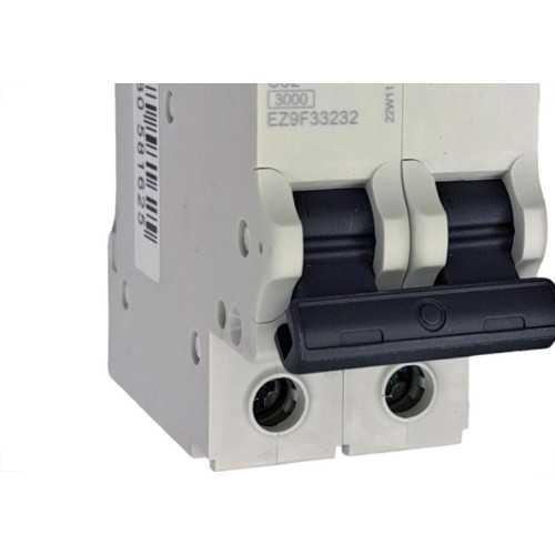 Disjuntor Schneider ''Din'' Bipolar 32A. C