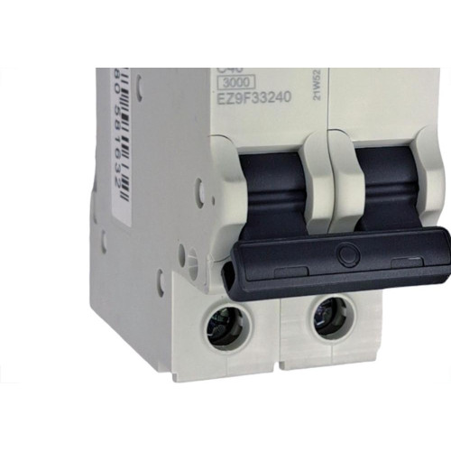 Disjuntor Schneider ''Din'' Bipolar 40A. C