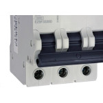 Disjuntor Schneider ''Din'' Tripolar 50A. C