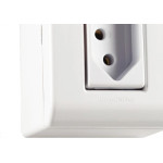 Sistema Box Tramontina Lizflex 1 Tomada 2P+T. 10A - 57304/002