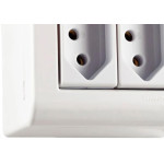 Sistema Box Tramontina Lizflex 2 Tomadas 2P+T. 10A. - 57304/012