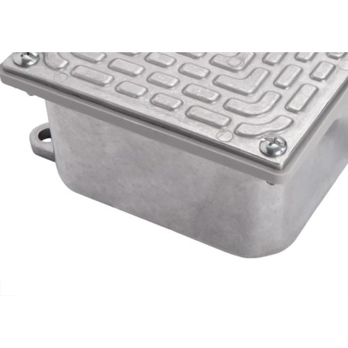 Caixa Passagem Aluminio Tramontina 20Cm X 20Cm - 56123003
