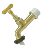 Torneira Jardim Metal Amarela Alpha 1128 Curta - 1/2'' E 3/4'' Torneira Jardim Metal Amarela Alpha 1128 Curta - 1/2'' E 3/4''