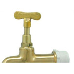 Torneira Jardim Metal Amarela Alpha 1128 Curta - 1/2'' E 3/4'' Torneira Jardim Metal Amarela Alpha 1128 Curta - 1/2'' E 3/4''