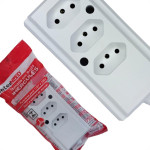 Tomada Barra Interneed 2 Polos +Terra Branca 10A. Tripla