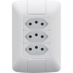 Conjunto Tramontina Aria 4X2 Branco Com Placa (3 Tomadas 10A) 57241/076